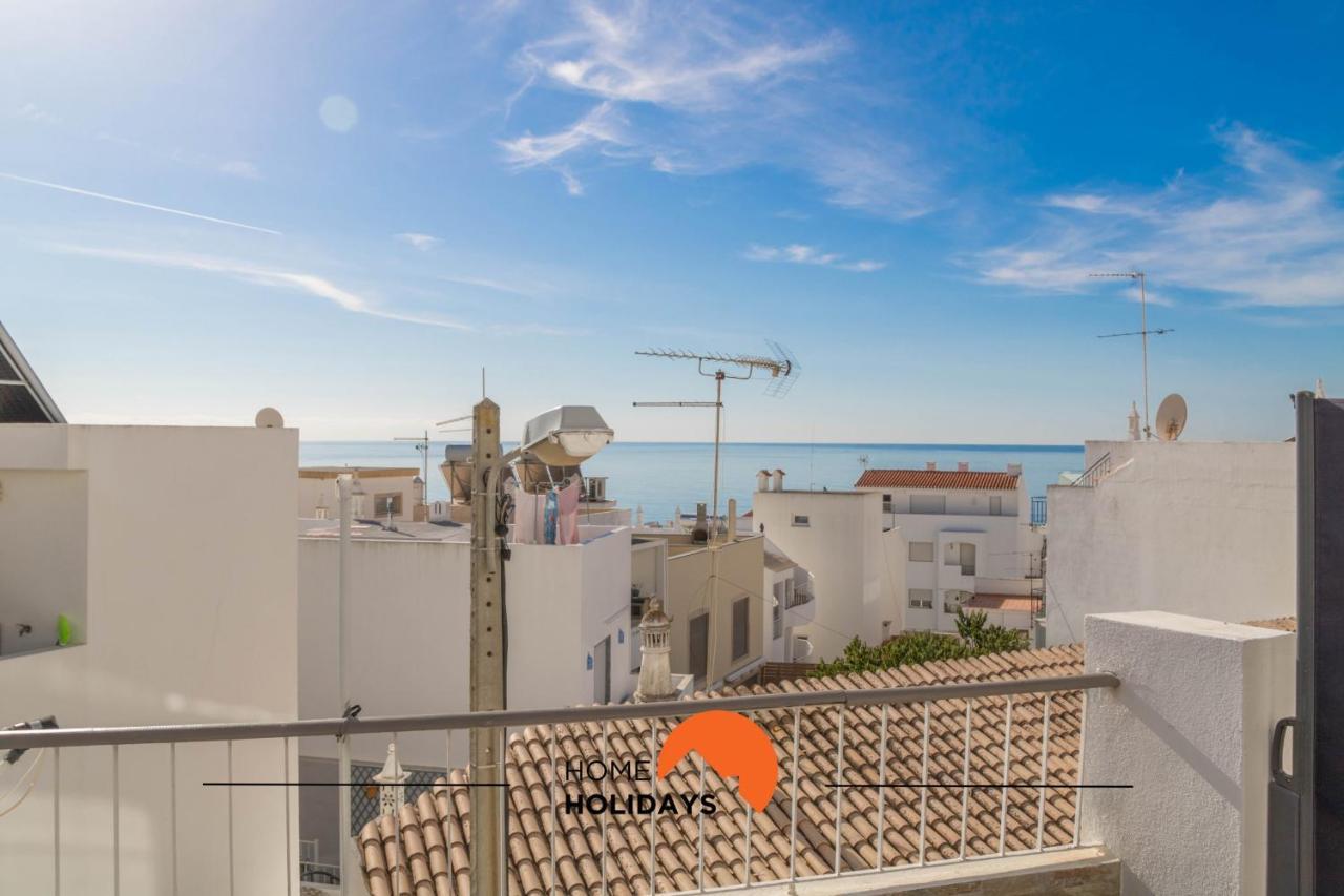 #043 Hassan Flat By Holidays Albufeira